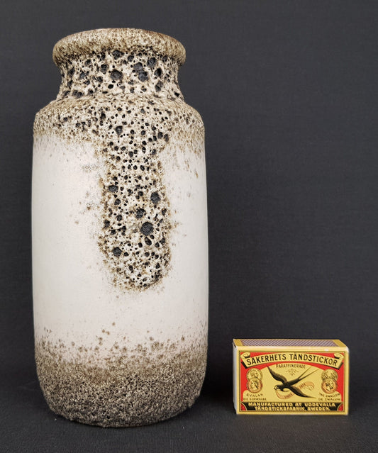 Vintage SCHEURICH KERAMIK Beige Vase 213-20 with Fat Lava decor West German Pottery 1970s