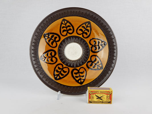 Vintage DÜMLER & BREIDEN Brown and Ocher Bowl with Relief Leaf pattern 226-25 West German Pottery 1970s