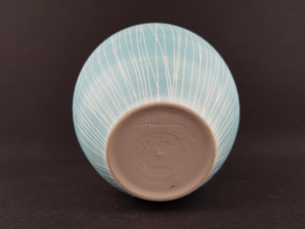Contemporary ANNA SYKORA Studio Art Pottery Vase - Terra Sigillata Porcelain (Berlin, Germany)