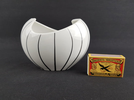 Vintage CREIDLITZ BAVARIA White Porcelain Folted Bowl West German Pottery 1960s 1970s