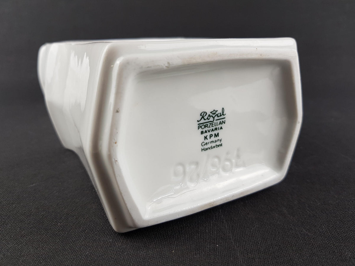 Vintage KERAFINA Porzellanfabrik White Biscuit Porcelain Vase from the Swing Series 796/26 – Royal KPM Bavaria – West Germany 1970's
