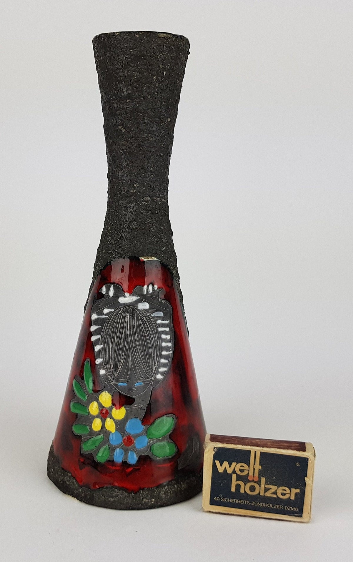 Vintage SAN MARINO ITALY Vase with Sgraffito-girl, Italian Pottery #