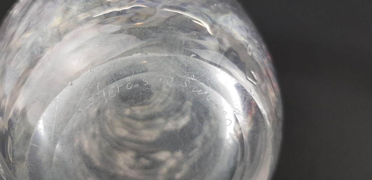 Vintage MALERAS GLASBRUK Swedisch Art Vase, signed by Folke Walving 1960s