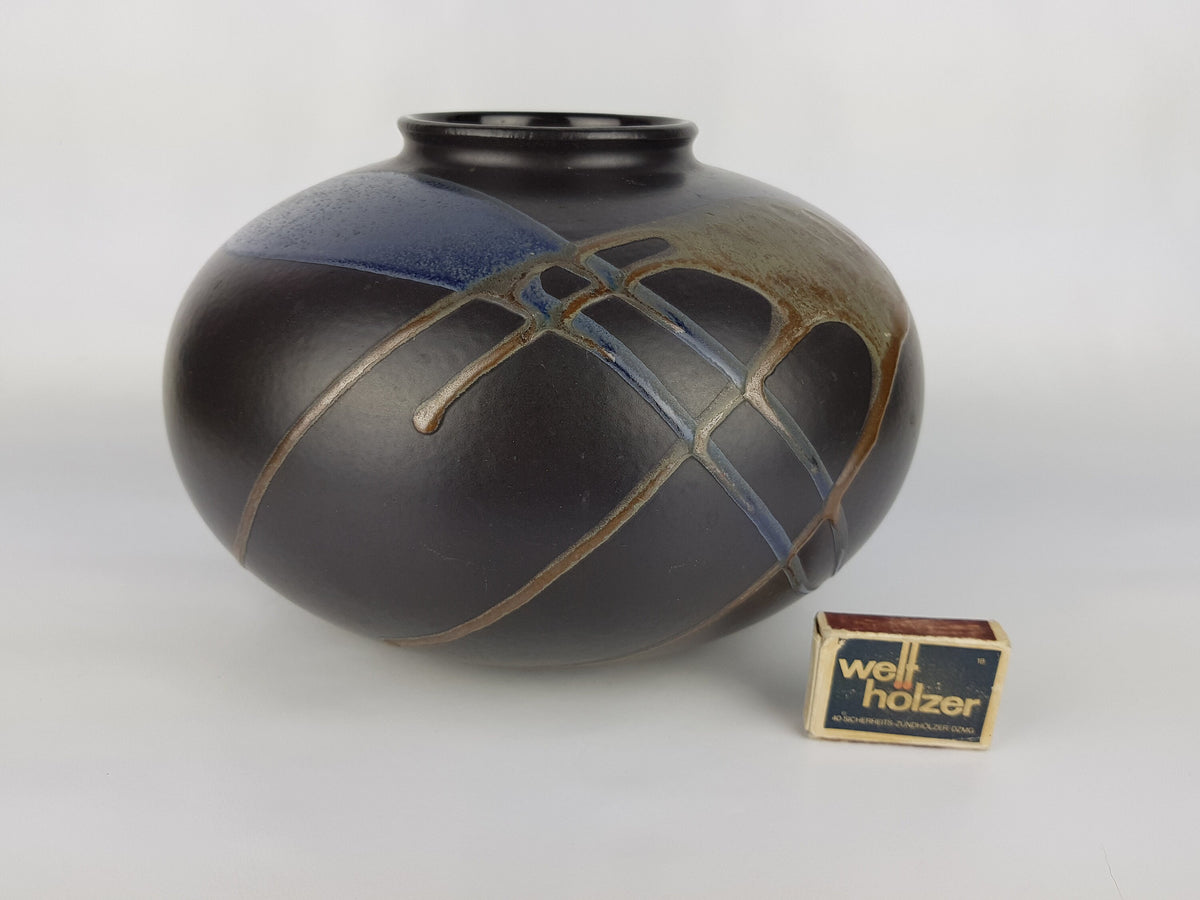 Vintage BAY KERAMIK Fat Lava XL Disk Vase West German Pottery 690-17