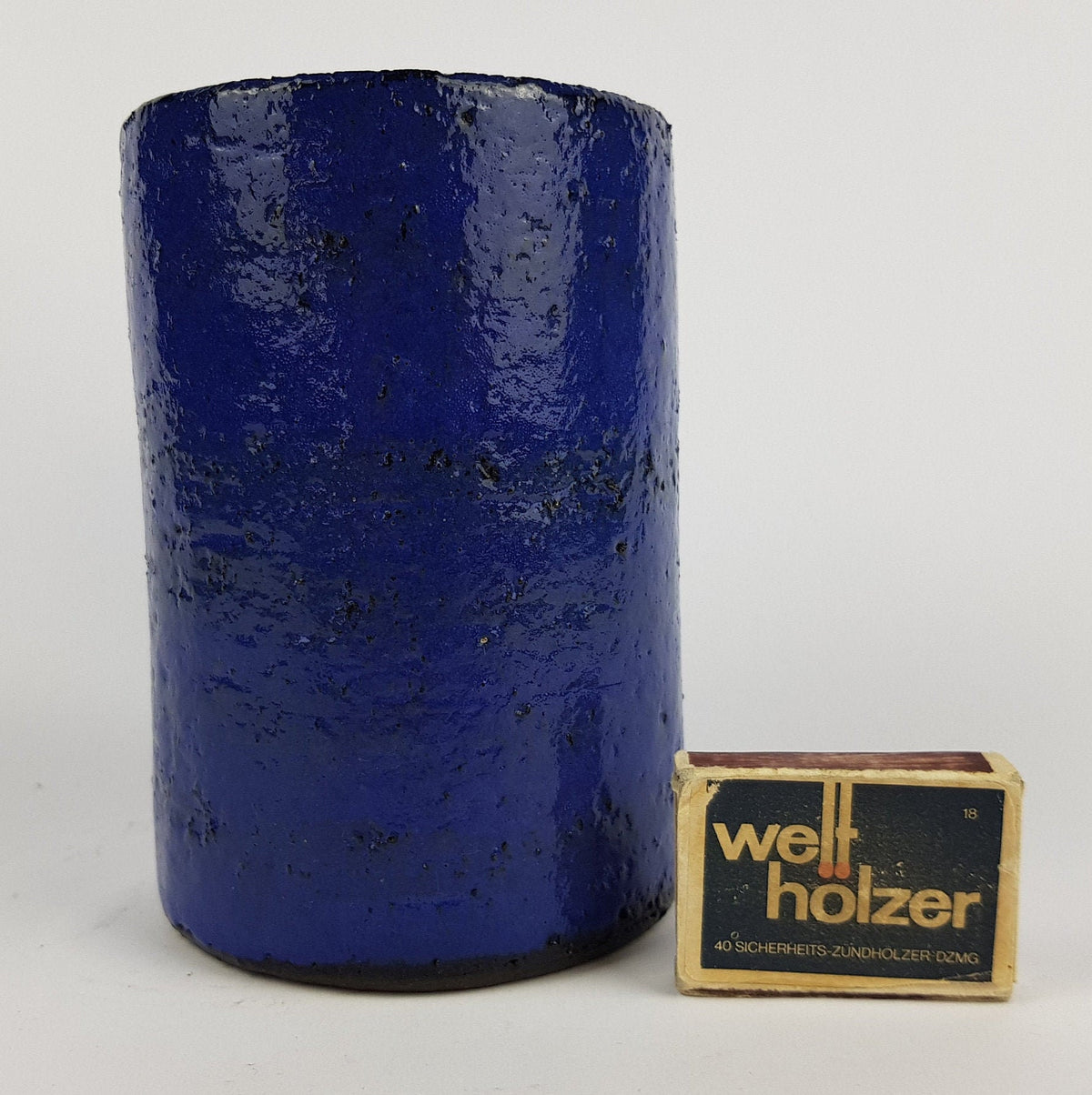 Vintage STUDIO ART POTTERY Blue Cylinder Design Vase