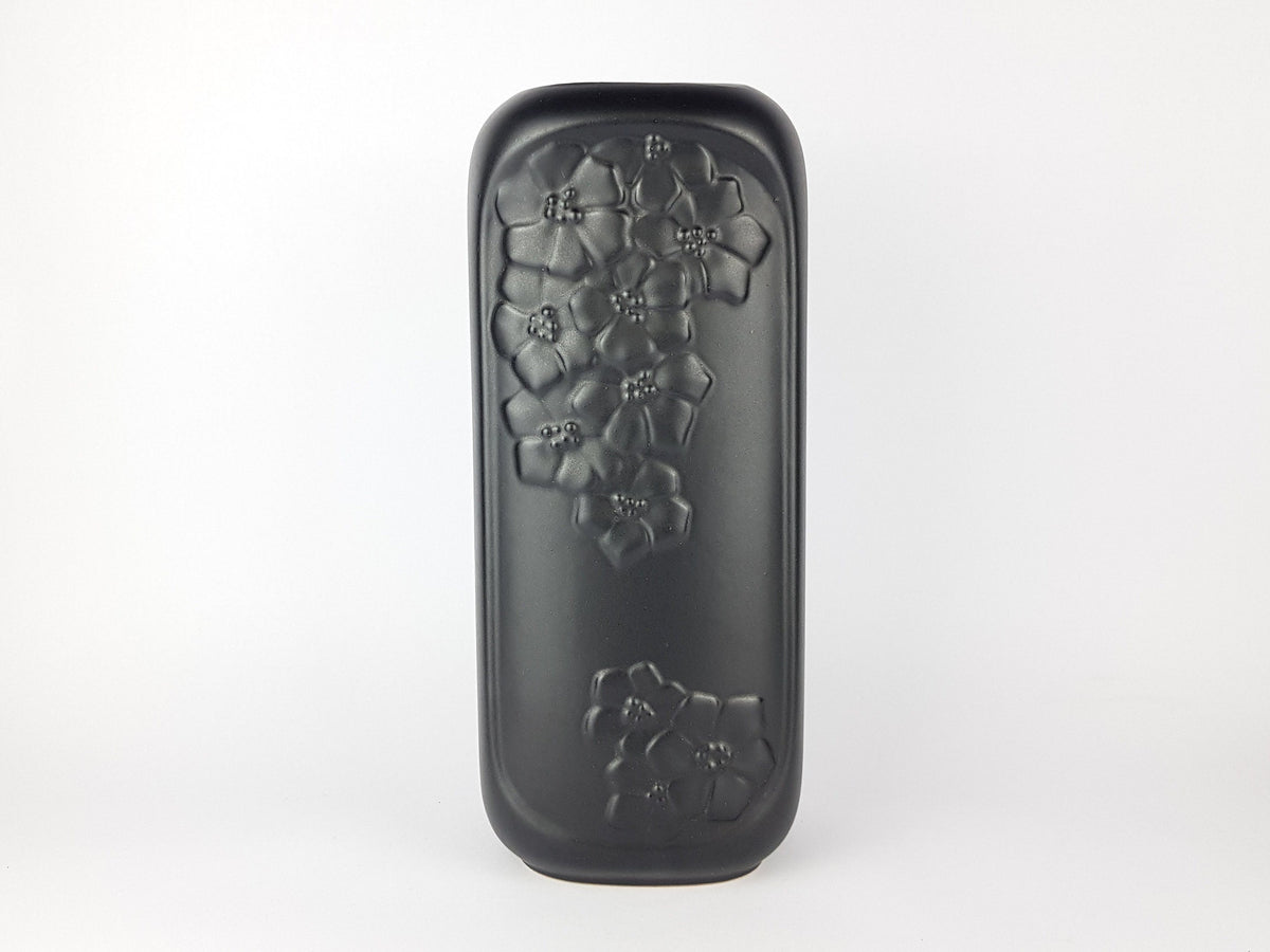 Vintage Rare Black SCHEURICH KERAMIK Vase 510 40 With 3D Flower Decor West German Pottery 1980-90s