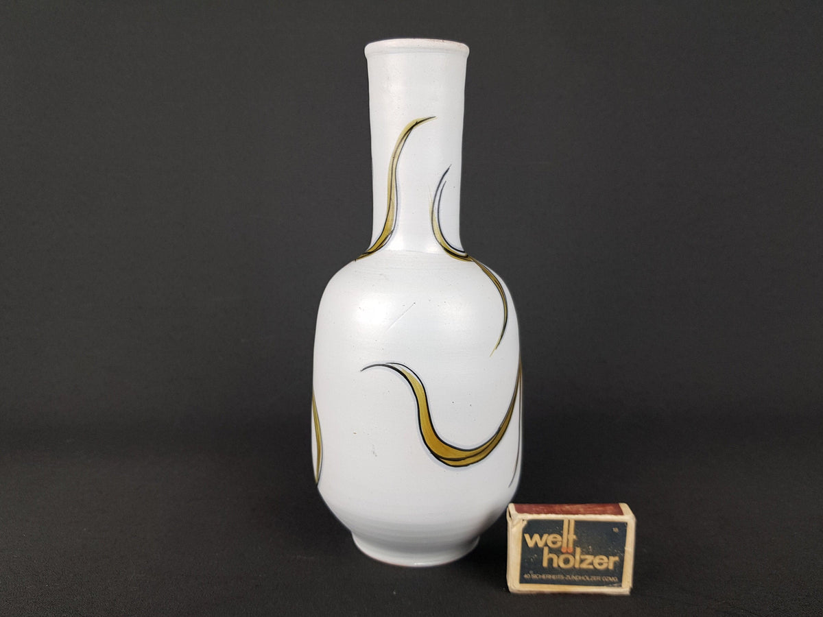Vintage White FRATELLI FANCIULLACCI Vase 8226 With Flower and Stones Decor 1960s 1970s