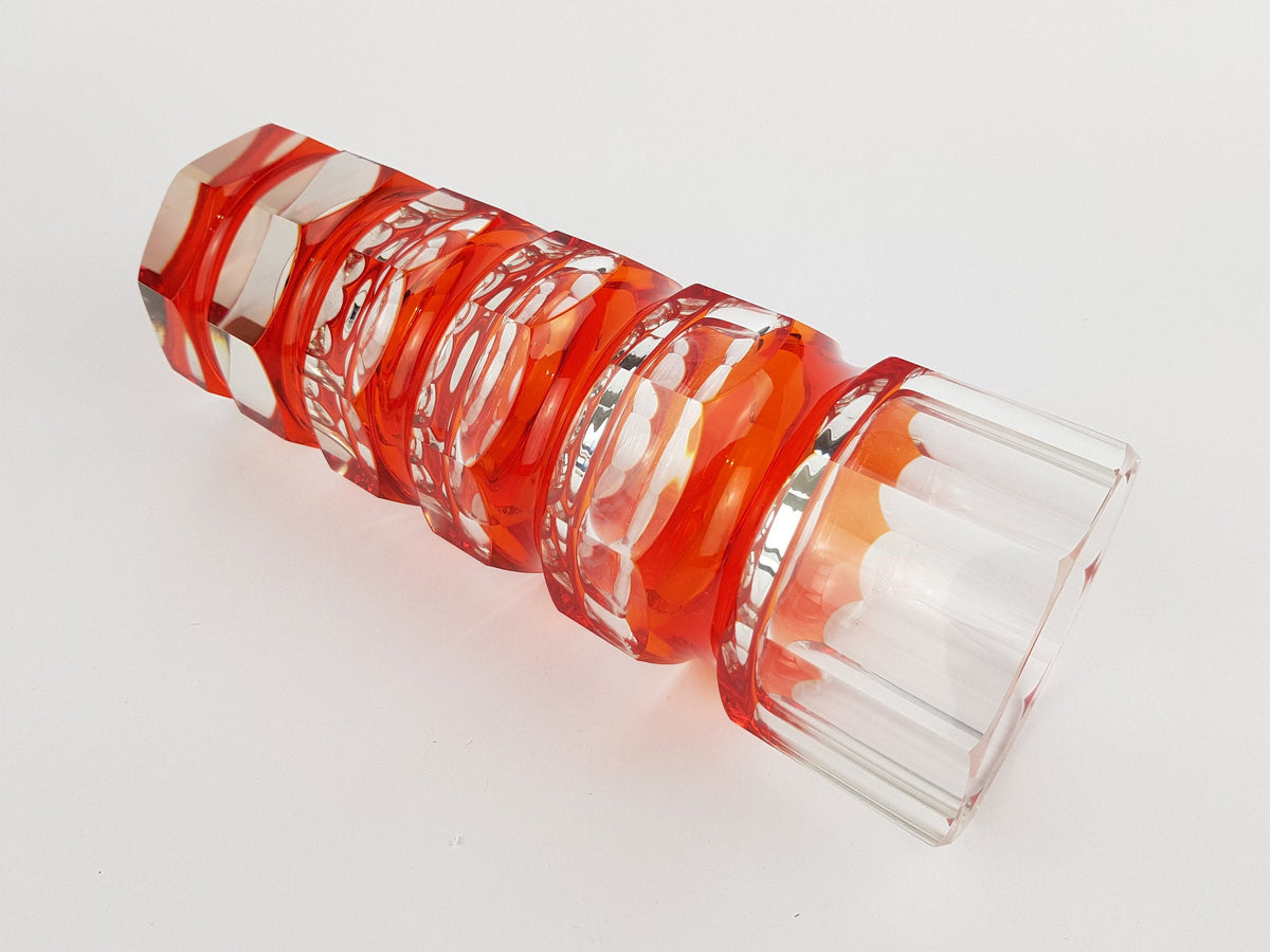 Vintage Stunning Red VEB GLASWERKE SCHMIEDEFELD by Oldrich Lipsky Octagonal Facetted Crystal Glass Exbor Vase 1960s 1970s