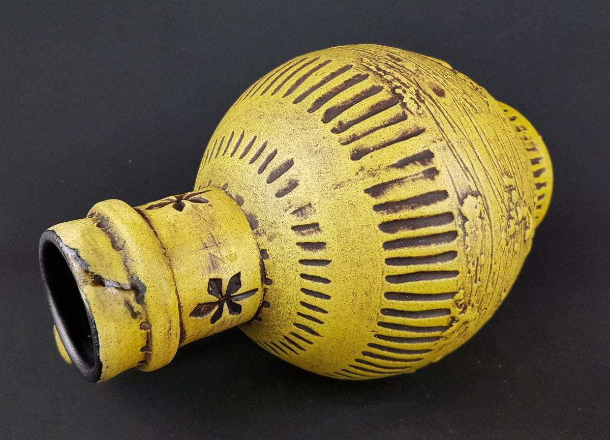 Vintage Yellow SPARA KERAMIK Fat Lava Vase 572-28 West German Pottery