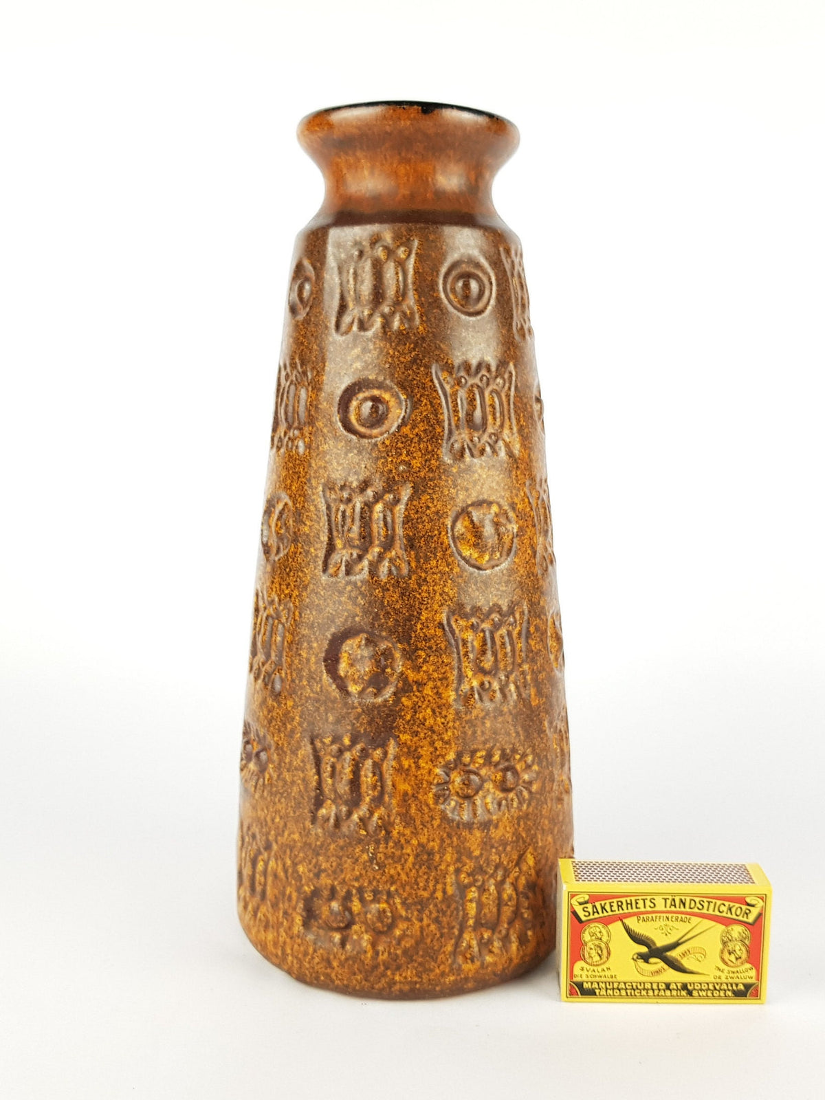 Vintage Caramel Brown SPARA KERAMIK Fat Lava Vase with Relief Decor 615 25 Design By Halidan Kutlv West German Pottery 1960s