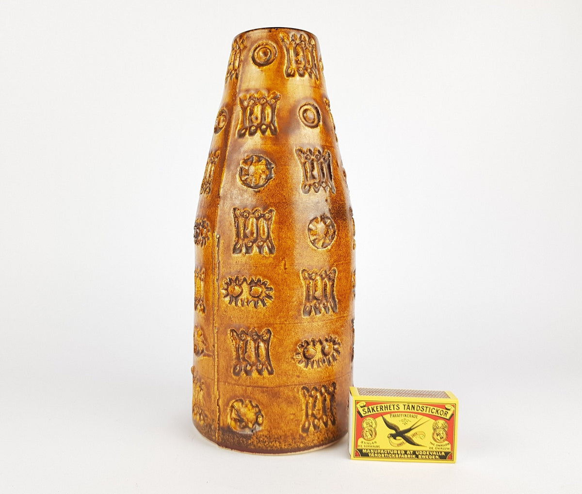 Vintage SPARA KERAMIK Fat Lava Vase with Relief Decor Design By Halidan Kutlv West German Pottery 1960s