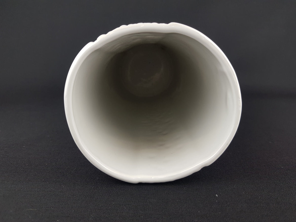 Vintage White NAAMAN ARTLINE ISRAEL Exclusive Design Porcelain Vase 948 Made in Israel 1970s