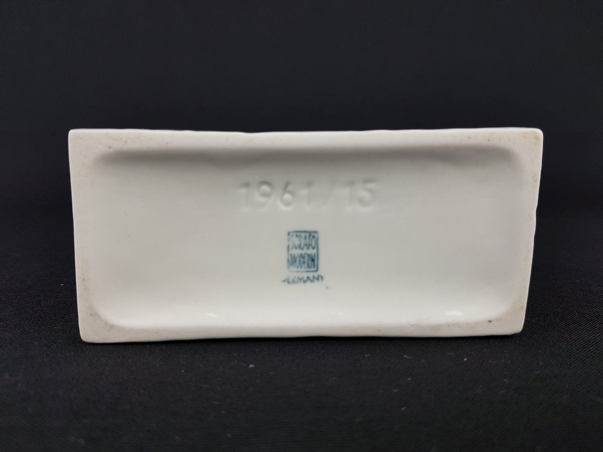 Vintage White SGRAFO Modern Porcelain Square Vase With Bark Relief Decor 1961/15 West German Pottery 1950-60s