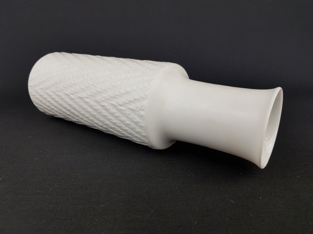 Vintage HUTSCHENREUTHER HOHENBERG Porzellan CM Exclusiv Relief Zigzag Decor Porcelain Vase West German Pottery