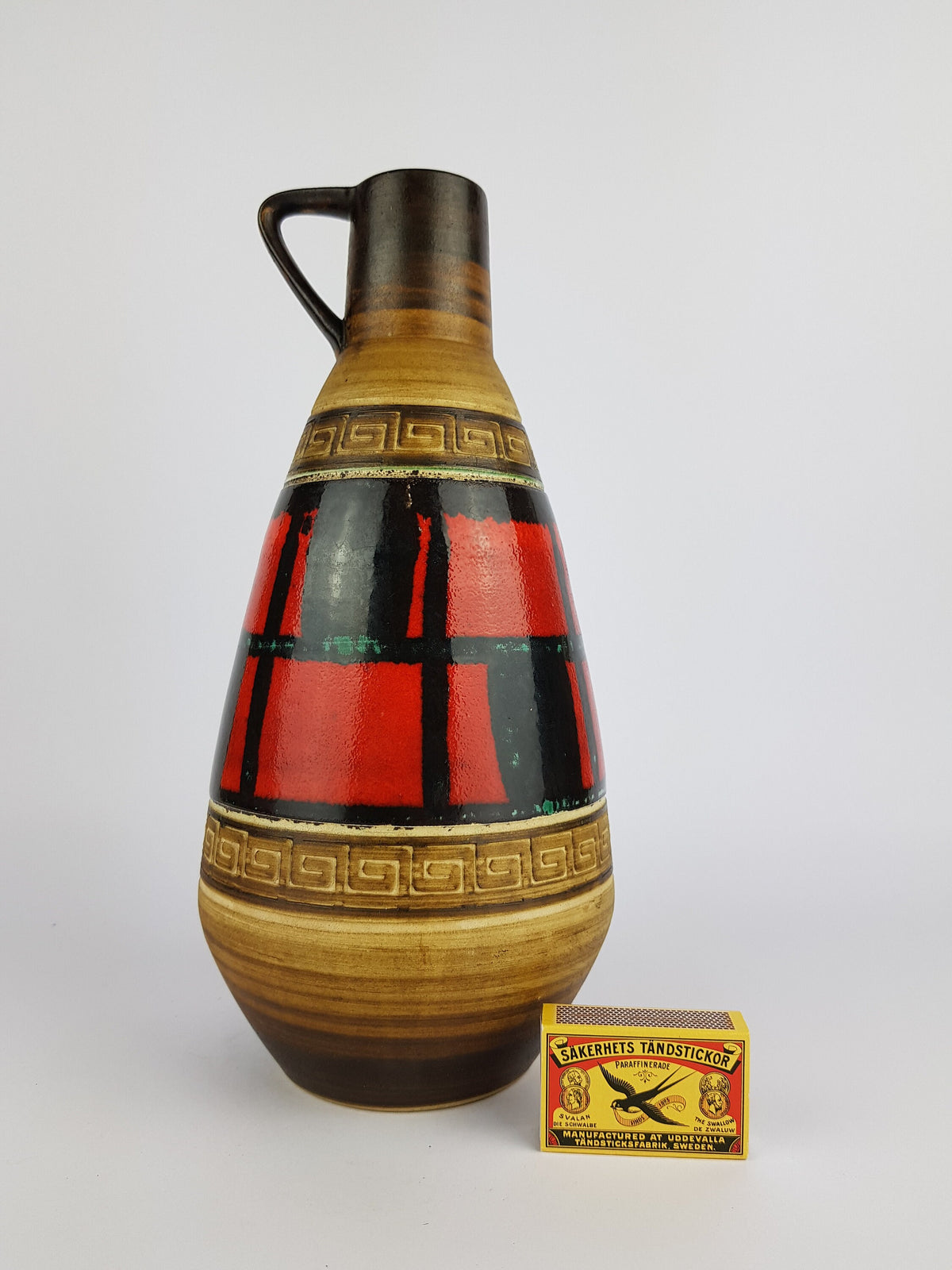 Vintage DÜMLER & BREIDEN Caramel Brown Handled Vase 350 30 West German Pottery 1960s