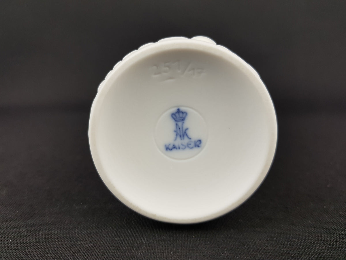 Vintage AK KAISER White Biscuit Porcelain Vase 251/17 from the Kiesel Series 3D Relief Vase West Germany 1972