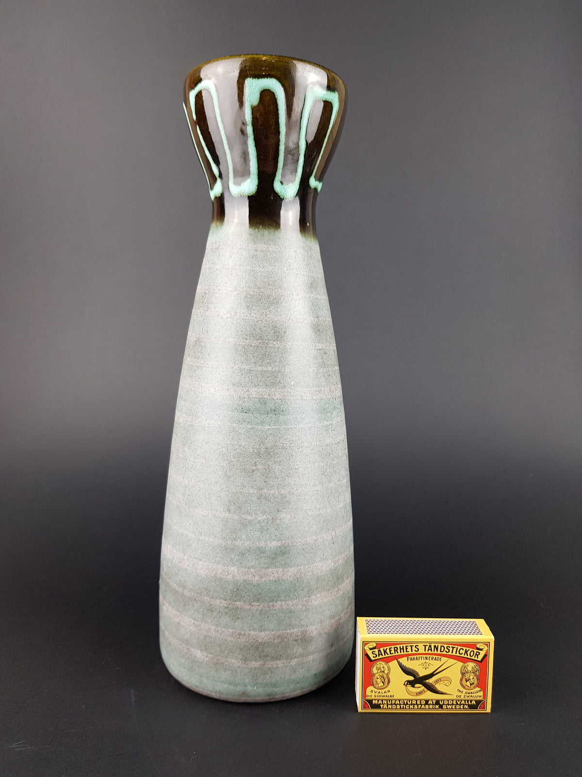 Vintage SCHEURICH KERAMIK Diabolo Vase 520-28 West German Pottery Fat Lava Era 1970s