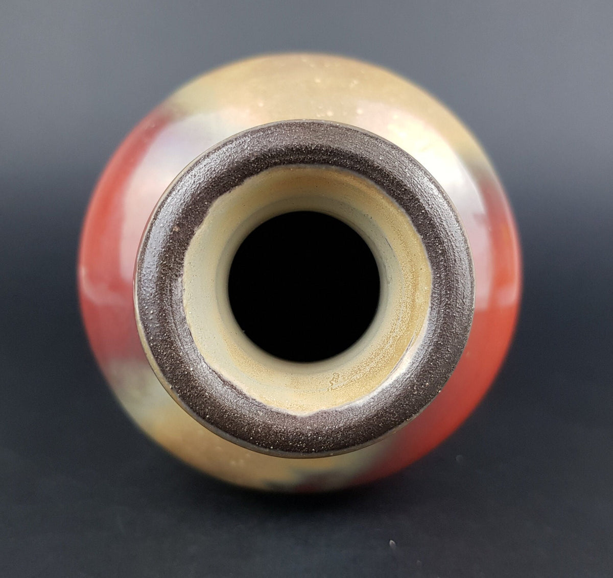 Vintage D.O.K. DE OLDE KRUYK Beige / Burgundy Ceramic Vase Dutch Pottery 1970s