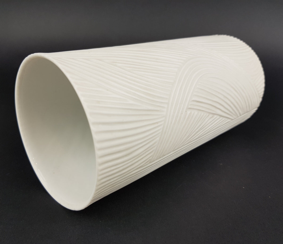 Vintage ROSENTHAL PORZELLAN Porcelain Studio Linie Relief Vase By Werner Schreib West Germany 1960s 1970s