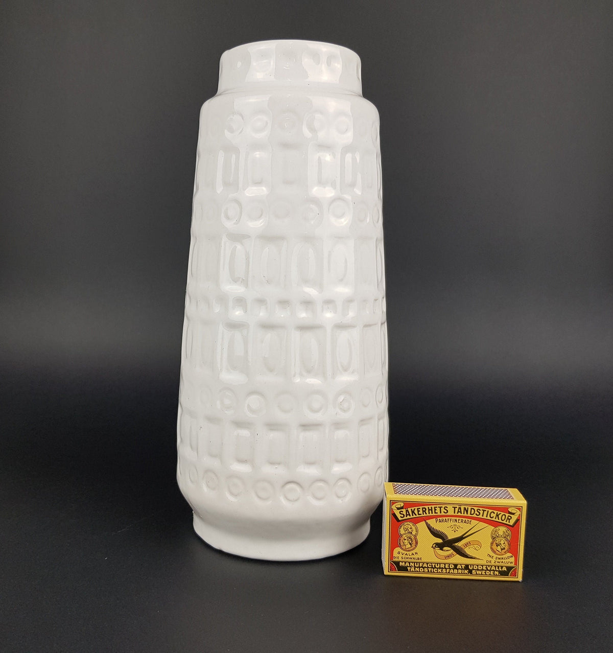 Vintage SCHEURICH KERAMIK White Vase with Inka Decor 260 22 West German Pottery 1970s
