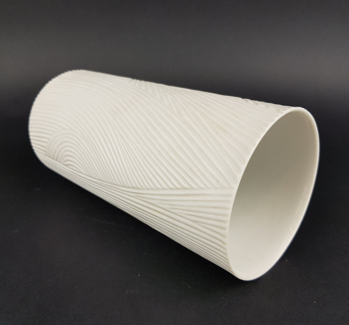 Vintage ROSENTHAL PORZELLAN Porcelain Studio Linie Relief Vase By Werner Schreib West Germany 1960s 1970s