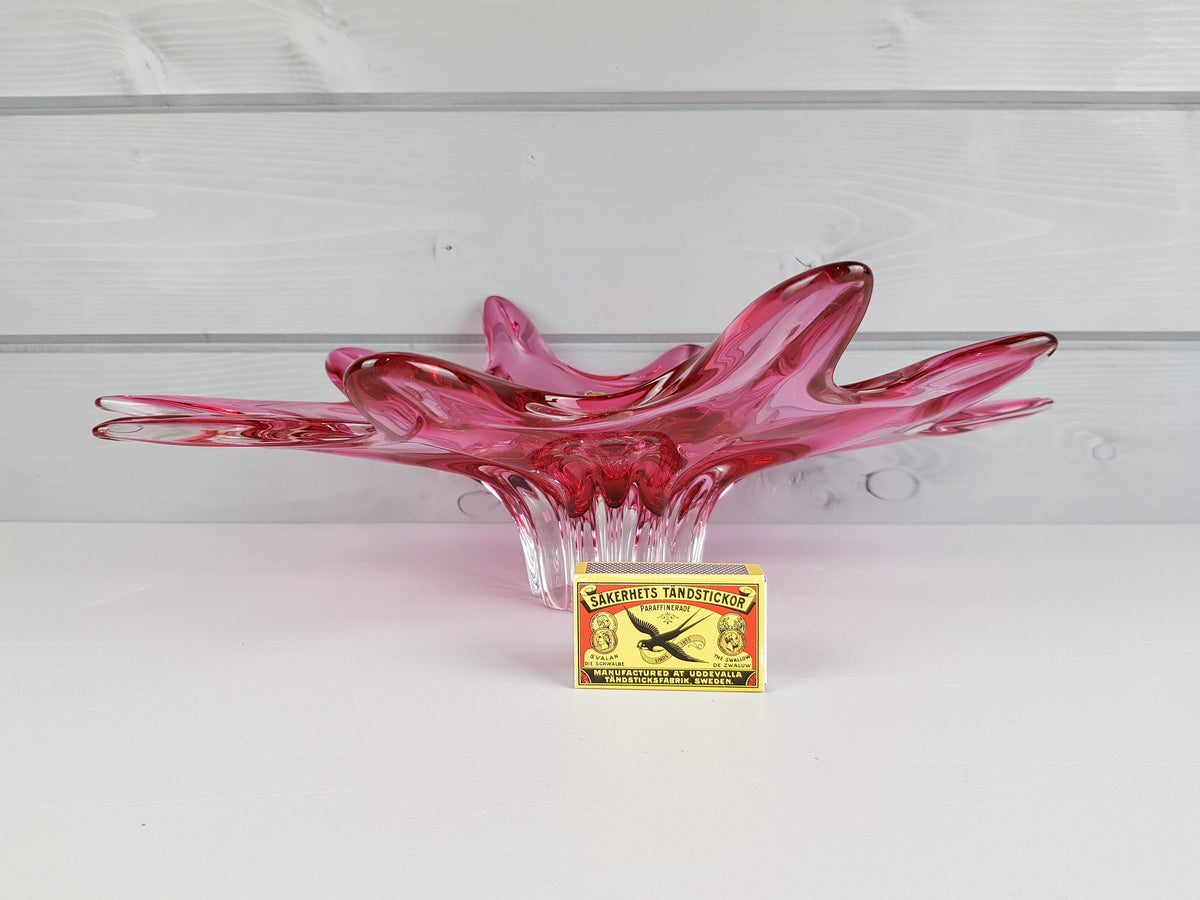 Vintage CHRIBSKA GLASSWORKS Bohemian Cased Glass Pink Bowl by Josef Hospodka Czechoslovakia 1970s