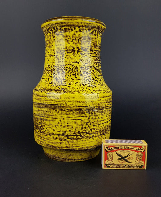 Vintage J.L. KNÖDGEN - ILKRA Keramik | Yellow Vase with Black Accents | West German Pottery | 1968