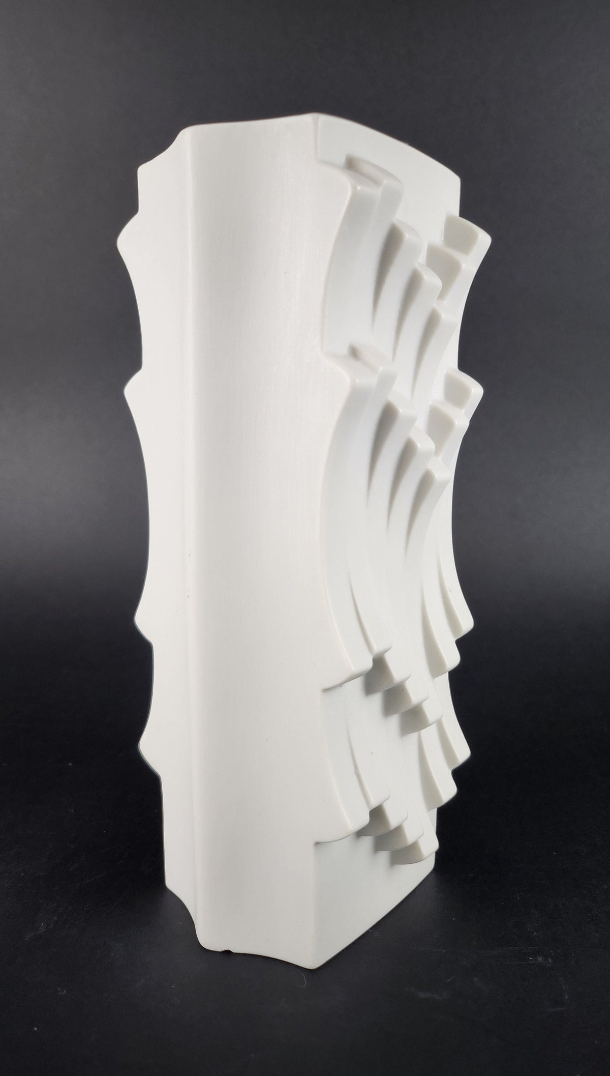 Vintage HUTSCHENREUTHER Archais Op Art Porcelain Vase 6337/20 by Heinrich Fuchs – White Bisque Porcelain – West Germany – 1970s