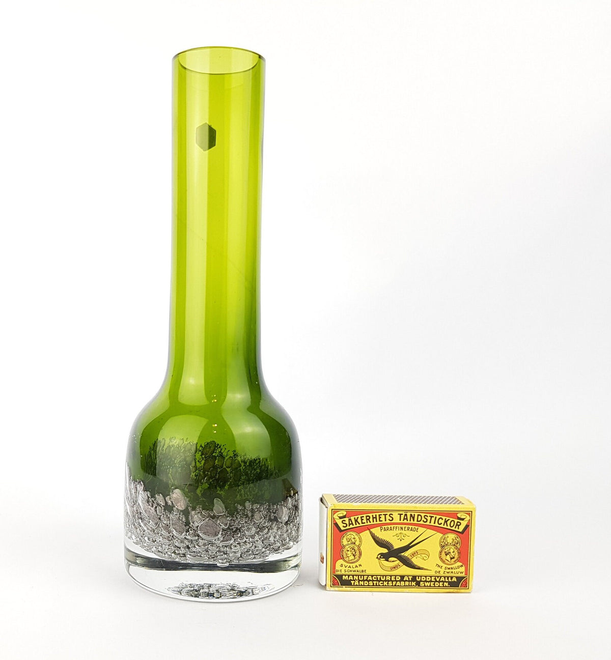 Vintage LEICHLINGEN GLAS Green Crystal Glass Vase with Silver Bubbles German Art Glass 1960 1970s