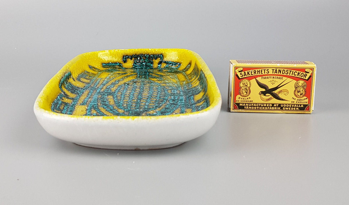 Vintage MANCIOLI / MANCER Yellow and Green Wall Plate / Bowl Italian Pottery 1960s Italy