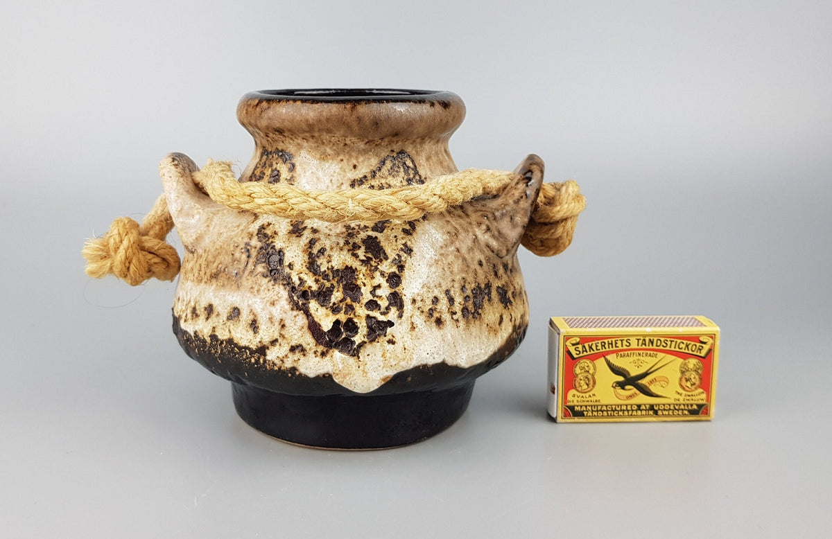 Vintage DÜMLER & BREIDEN Fat Lava Vase with Rope 1108/12 "Pampas" Decor West German Pottery 1980's