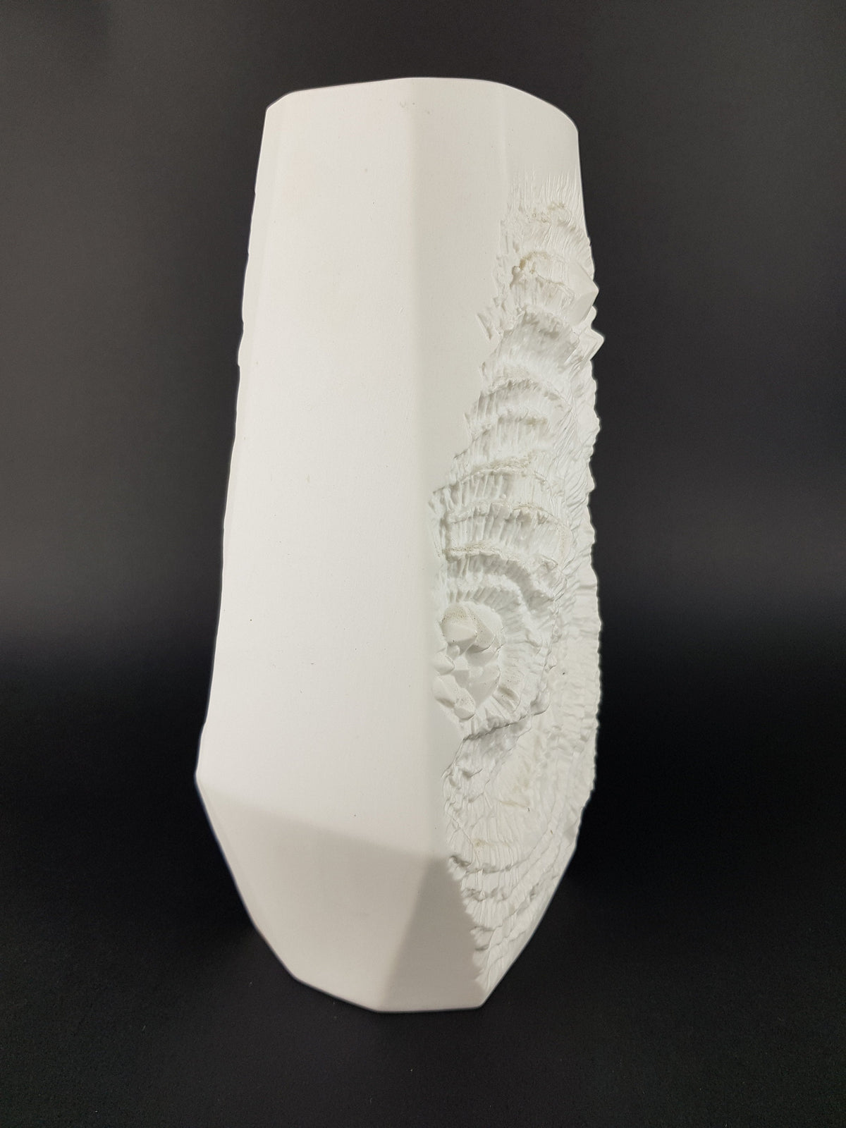 Vintage AK KAISER Op Art Vase Bergkristall Series by Martin Freyer 276/1 White Bisque Porcelain West Germany 1972