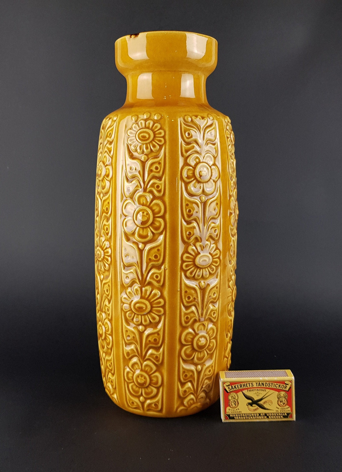 Vintage SCHEURICH KERAMIK Yellow Vase with NIZZA decor 280 30 West German Pottery 1970s