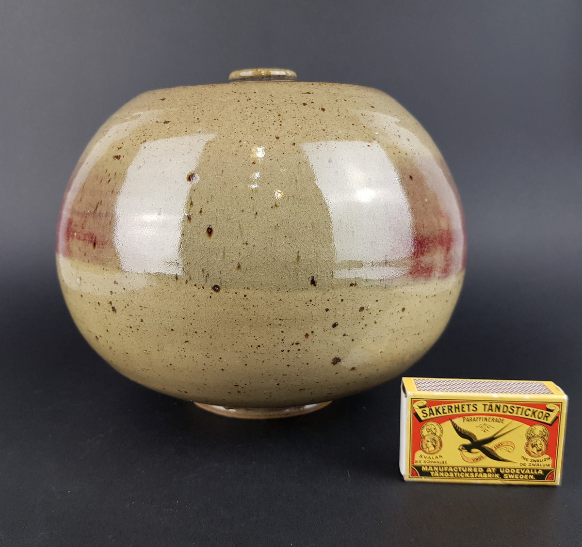 Vintage STUDIO ART POTTERY Brown And Red Glossy Ceramic Vase Danish? Germany?