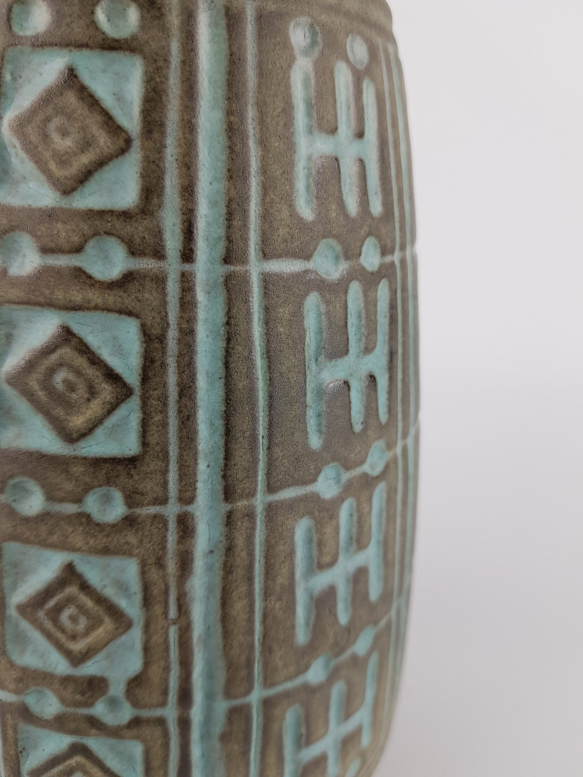 Vintage UBELACKER Fat Lava Era Handled Grey Vase With Light Blue Relief 1569 24 West German Pottery 1970s
