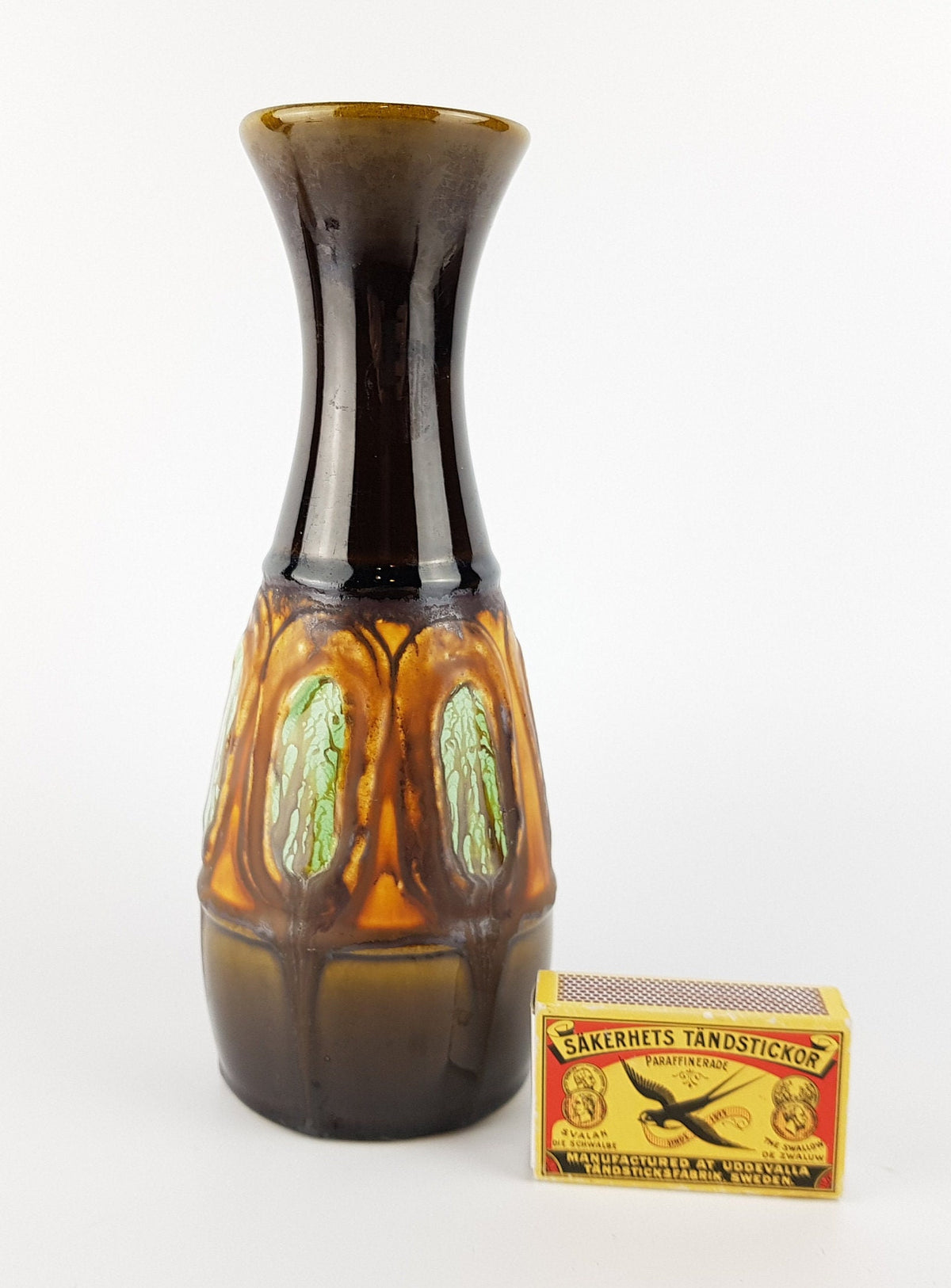 Vintage ECKHARDT and ENGLER KERAMIK Brown Vase with Green Decorations 2043-20 From West Germany 1950s