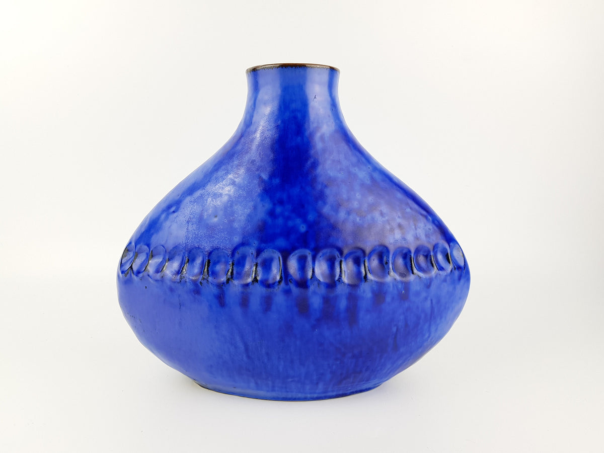 Vintage CARSTENS TONNIESHOF Blue Elliptical Vase from the Atelier Serie by Gerda Heukeroth B 128 24 West German Pottery 1960s 
