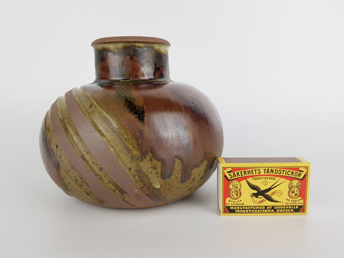 Vintage Danish Studio Art Pottery Vase by AAGE WÜRTZ Denmark 1960-70s