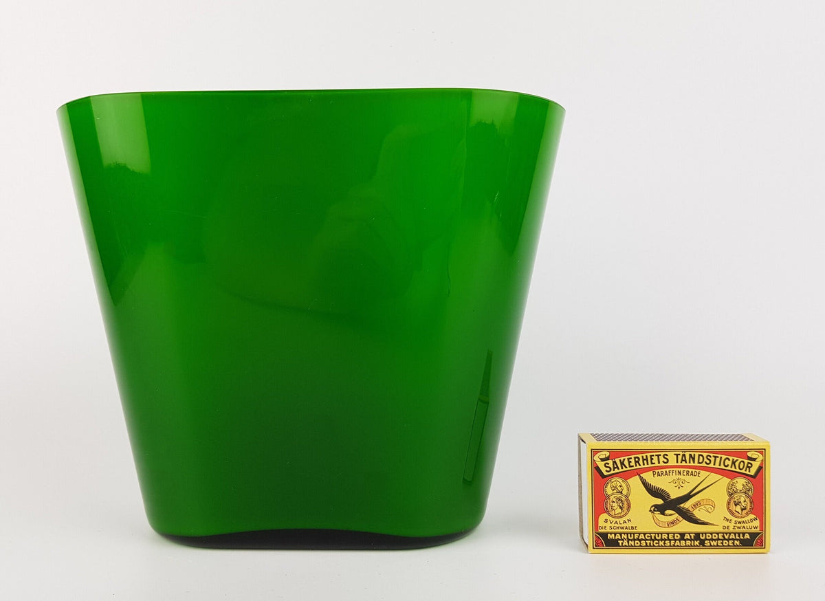 Vintage IITTALA Evergreen Vase By Heikki Orvola Finland 1996