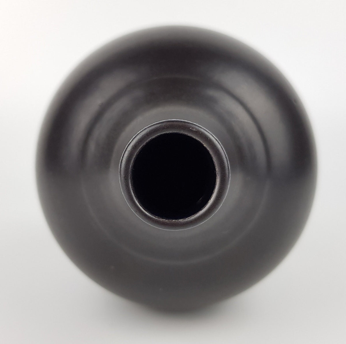 Vintage RUSCHA ART KERAMIK Black Vase 830 West German Pottery 1970s