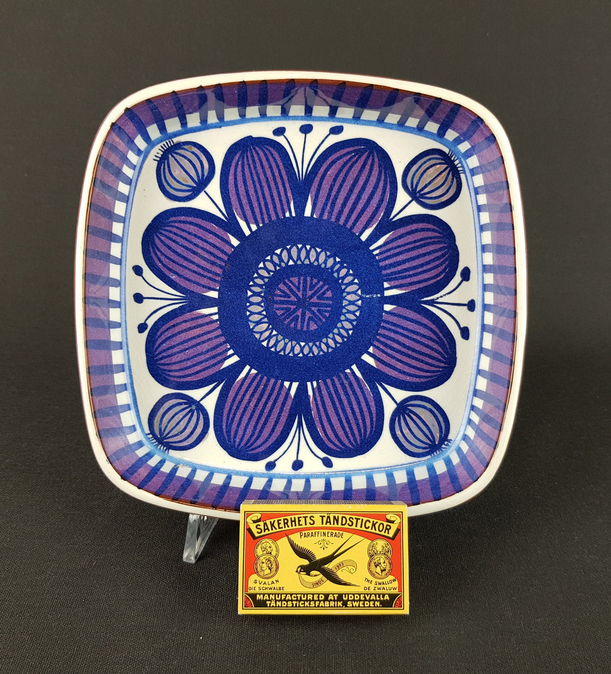 Vintage ROYAL COPENHAGEN Purple Bowl from the Fajance Series 167 2883 by Beth Breyen from Denmark 1970s
