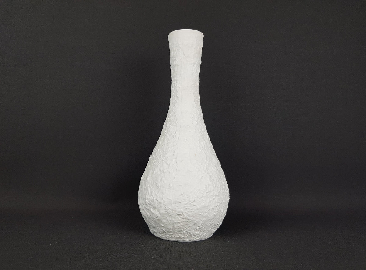 Vintage EDELSTEIN PORZELLAN White Porcelain Relief Decor Vase 1119-1 West German Pottery Bavaria 1960s