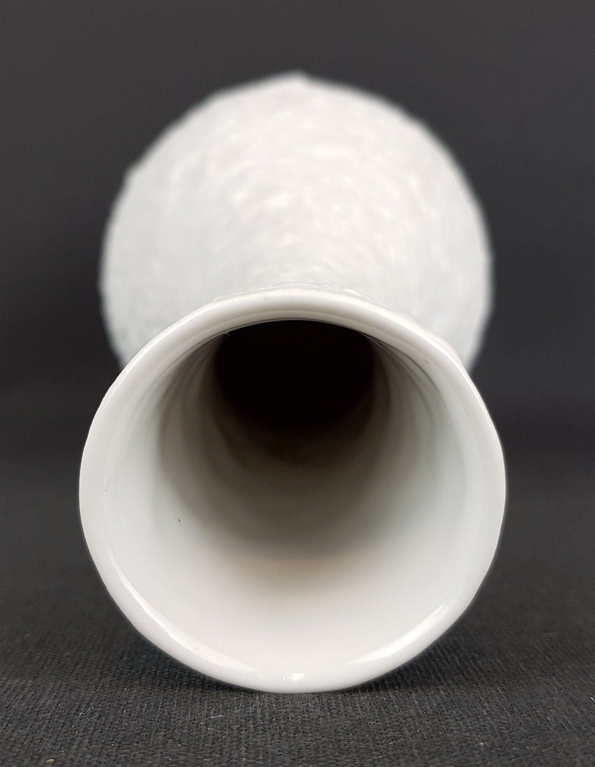 Vintage EDELSTEIN PORZELLAN White Porcelain Relief Decor Vase 1119-1 West German Pottery Bavaria 1960s