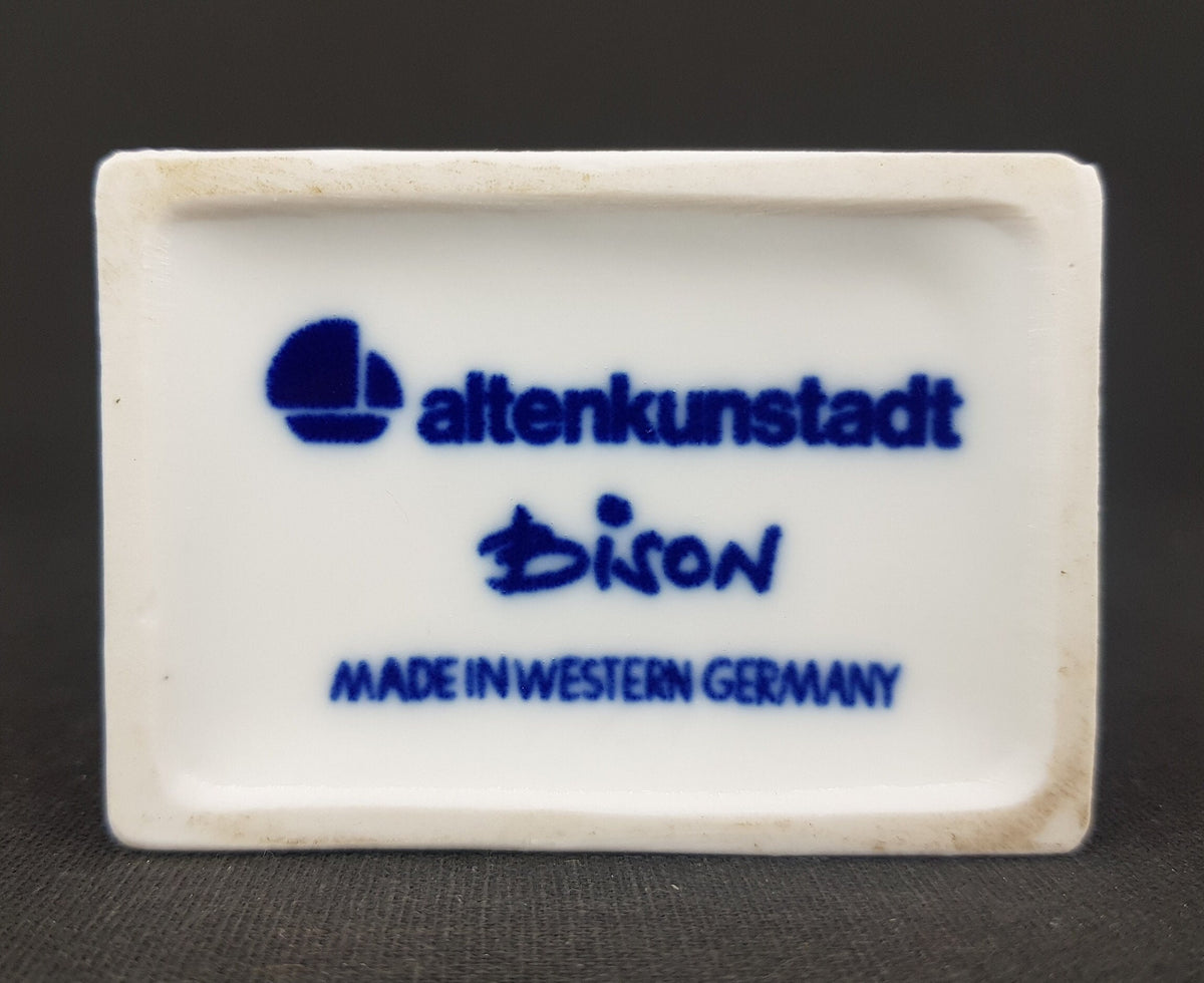 Vintage ALTENKUNSTADT White Porcelain Vase With Bison Decor By Cari Zalloni West Germany 1970s
