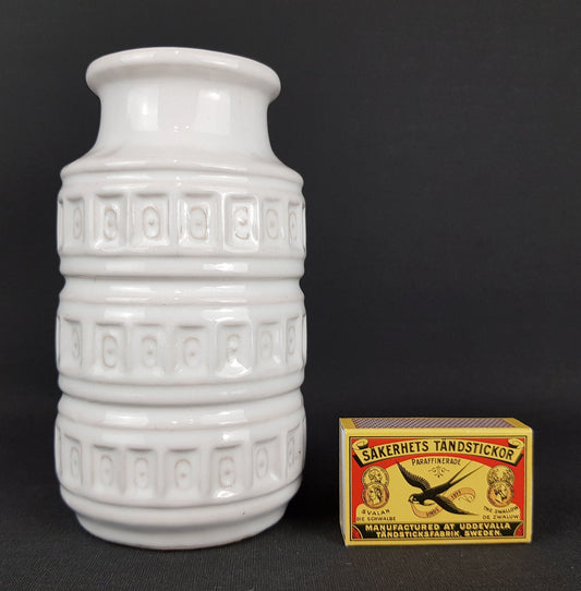 Vintage SCHEURICH KERAMIK White Vase With Inka Relief Decor 268 15 West German Pottery 1970s