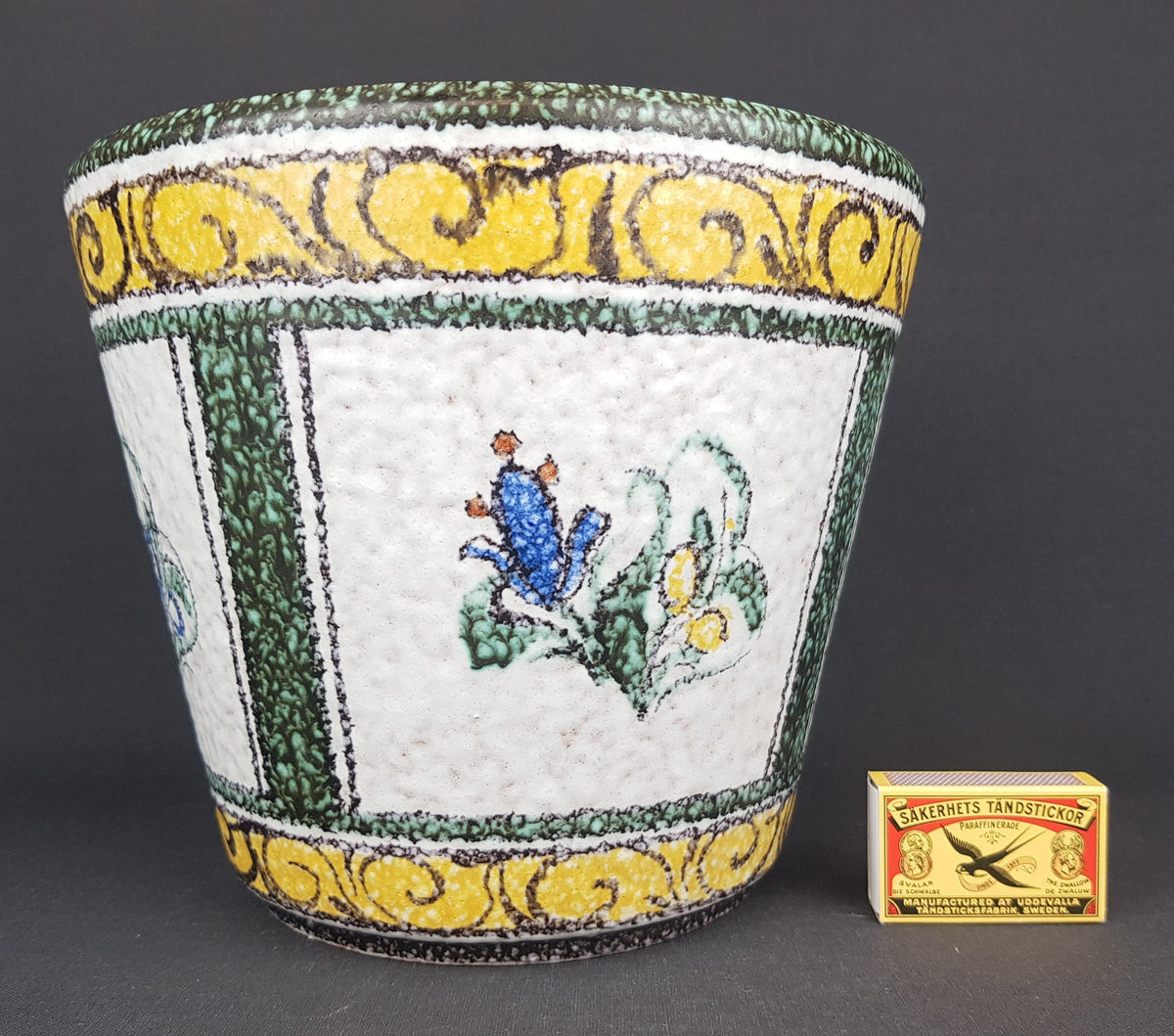XL Vintage RUSCHA KERAMIK Hand Painted Ceramic Planter with flower decor 236/4 West German Pottery 1969
