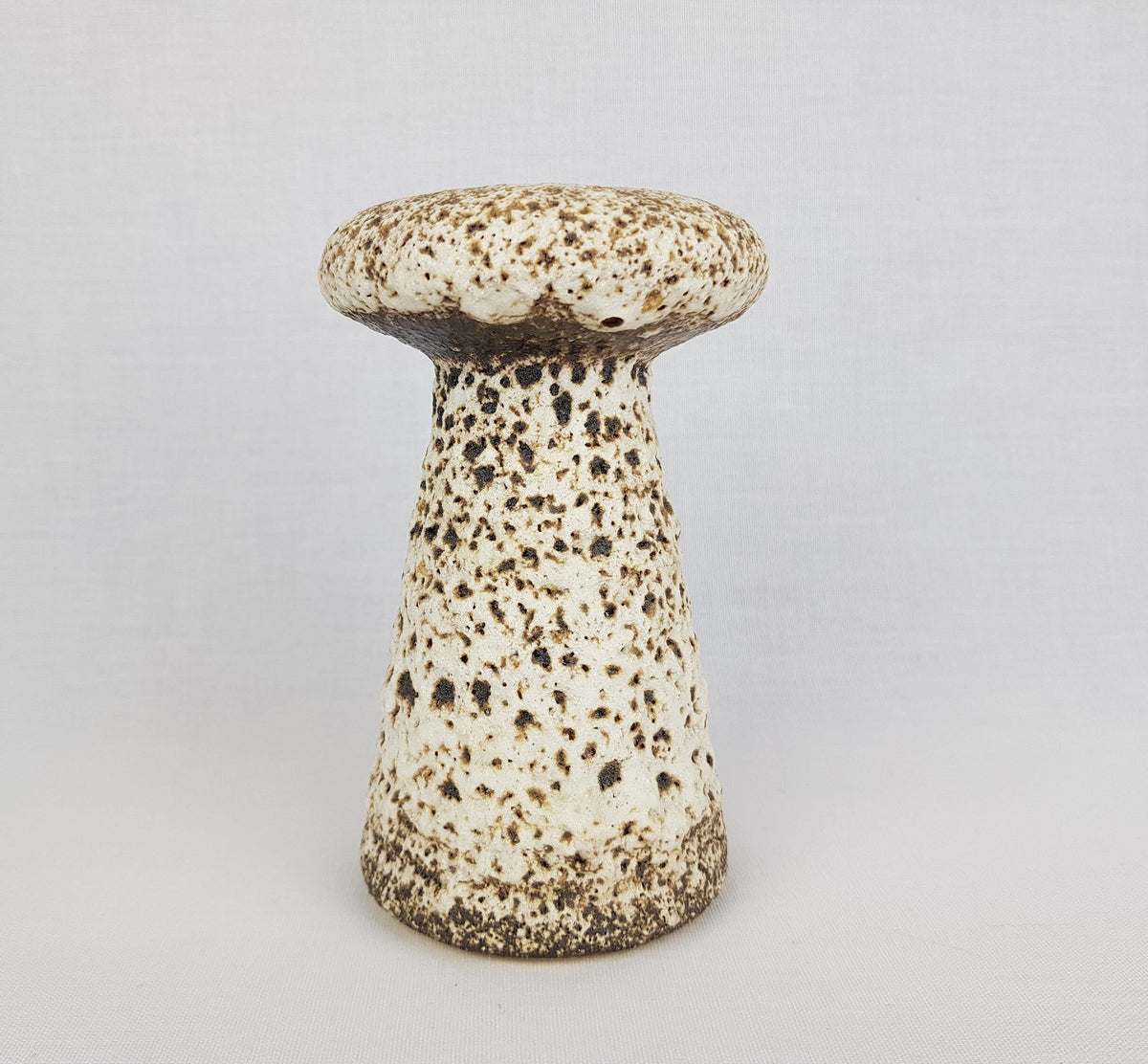 Vintage VEST KERAMIEK Beige Fat Lava Vase Dutch Pottery 1970s Marius van Woerden