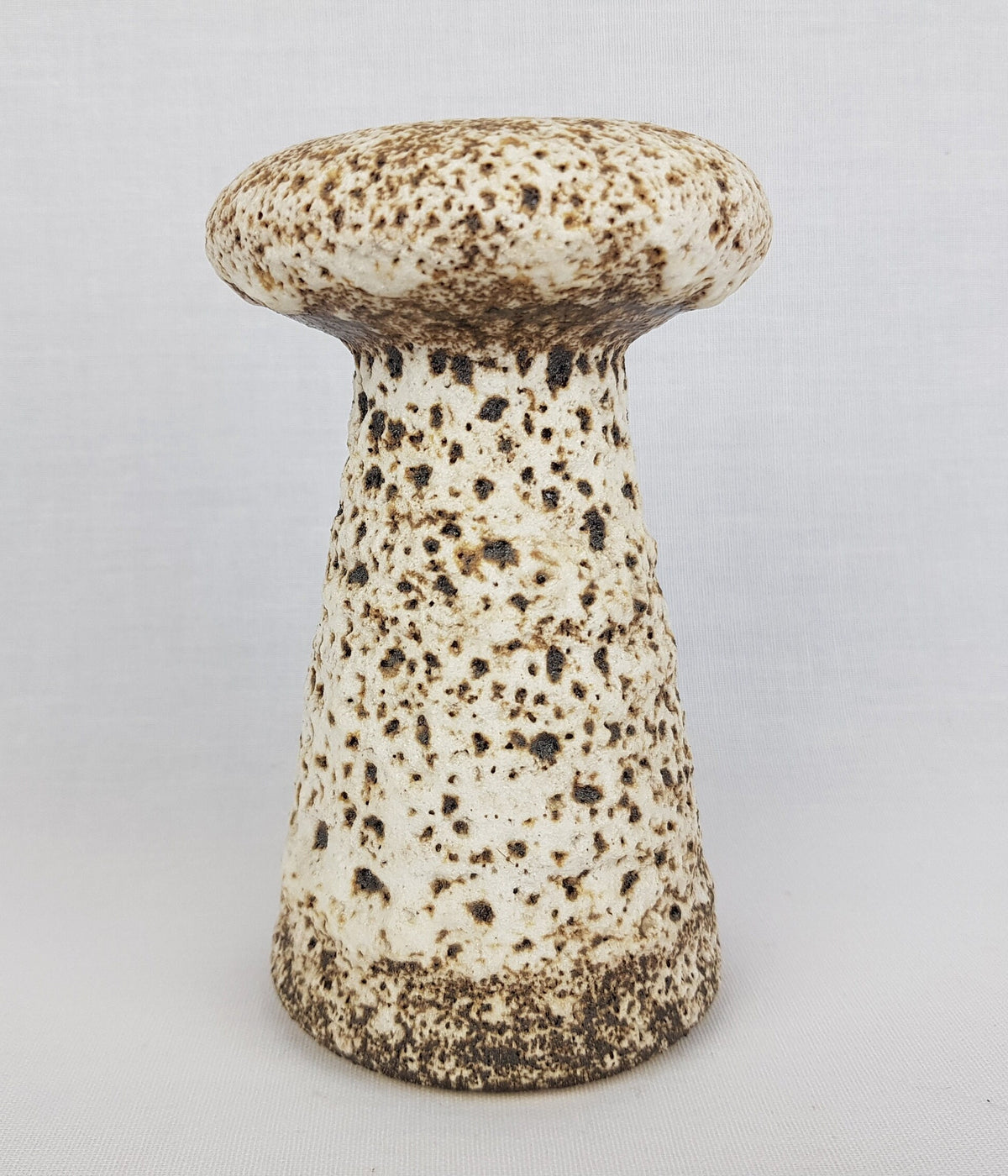 Vintage VEST KERAMIEK Beige Fat Lava Vase Dutch Pottery 1970s Marius van Woerden