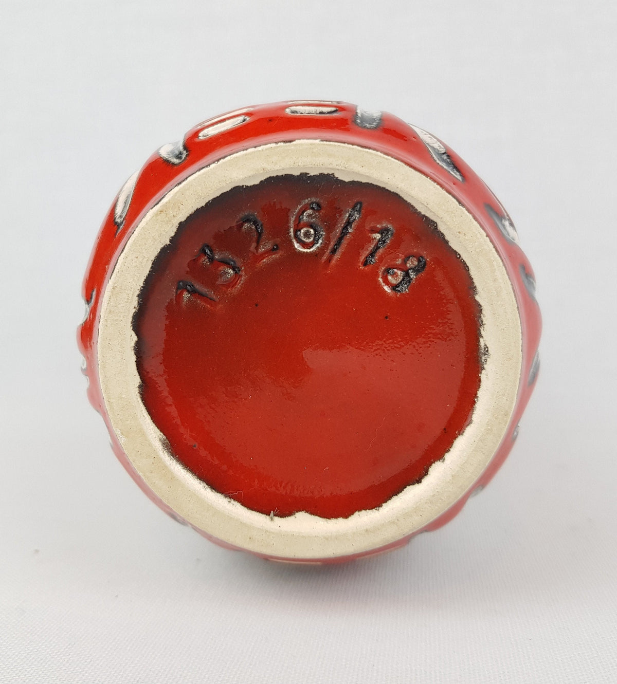Vintage ÜBELACKER Keramik Red Vase With White Relief Decor 1326/18 West German Pottery 1970s