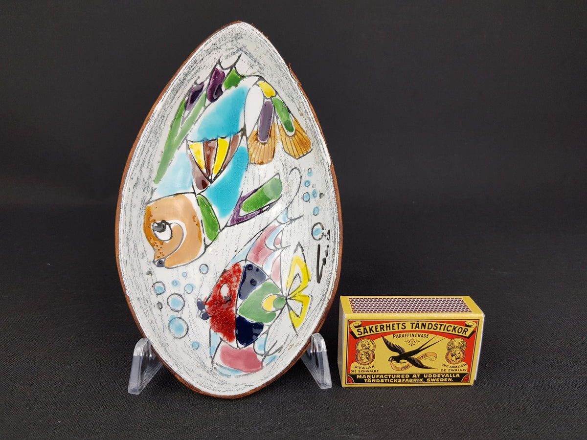 Vintage COCCIO White and Blue dish/ bowl with Hand Painted Fishes Italian Collectible Pottery 1950-60